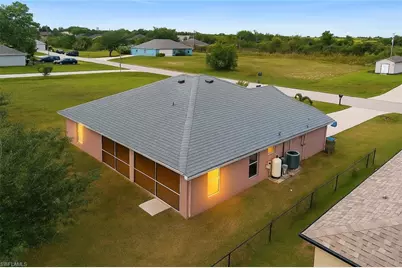 424 NW 14th St, Cape Coral, FL 33993 - Photo 35