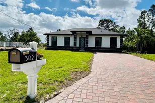 302 East 15th Street, Lehigh Acres, FL 33972 - Photo 5