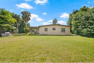 1221 Turner St, Fort Myers, FL 33916 - Photo 23