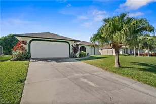 166 SE 20th St, Cape Coral, FL 33990 - Photo 3