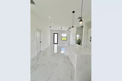 515 Croydon Ave S, Lehigh Acres, FL 33974 - Photo 13