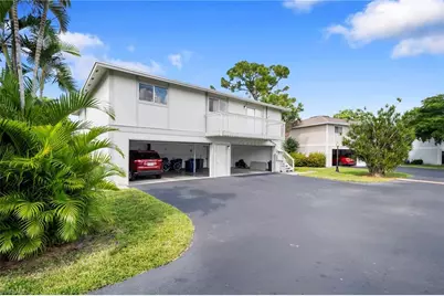 3291 Prince Edward Island Cir #2, Fort Myers, FL 33907 - Photo 3