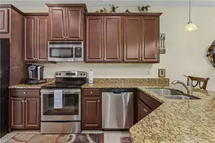 3121 Redstone Cir, North Fort Myers, FL 33917 - Photo 5
