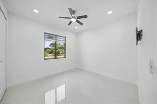 654 Wentworth Dr, Lehigh Acres, FL 33972 - Photo 17