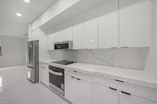 654 Wentworth Dr, Lehigh Acres, FL 33972 - Photo 15