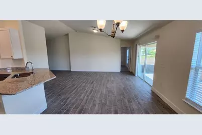 2513 43rd St SW, Lehigh Acres, FL 33976 - Photo 5
