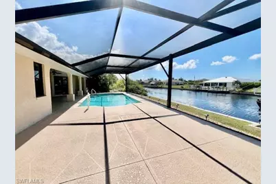 426 NW 37th Pl, Cape Coral, FL 33993 - Photo 3