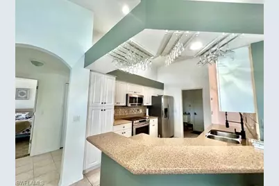 426 NW 37th Pl, Cape Coral, FL 33993 - Photo 7