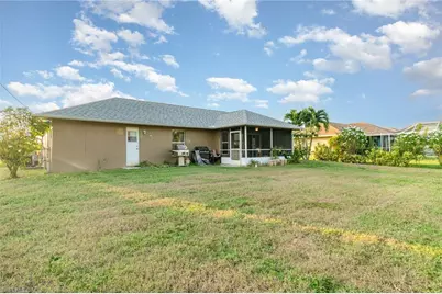 2721 SW 3rd Ave, Cape Coral, FL 33914 - Photo 17