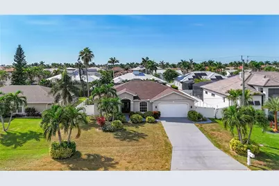 4930 SW 25th Ct, Cape Coral, FL 33914 - Photo 3