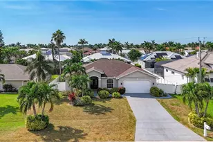 4930 SW 25th Ct, Cape Coral, FL 33914 - Photo 3