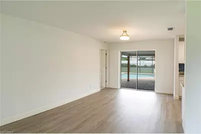 911 SE 19th St, Cape Coral, FL 33990 - Photo 5