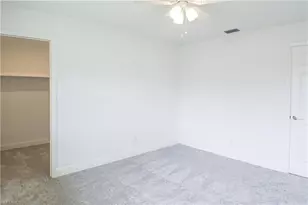 911 SE 19th St, Cape Coral, FL 33990 - Photo 17