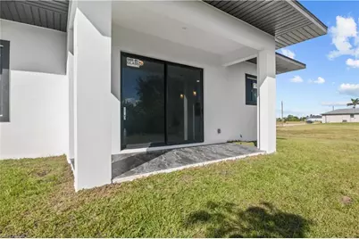2020 Tropicana Pkwy W, Cape Coral, FL 33993 - Photo 31