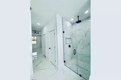 863 Haskell St E, Lehigh Acres, FL 33974 - Photo 27