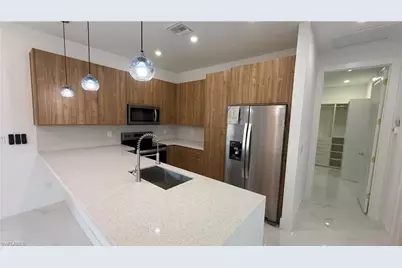 225 Chiquita Blvd N, Cape Coral, FL 33993 - Photo 29