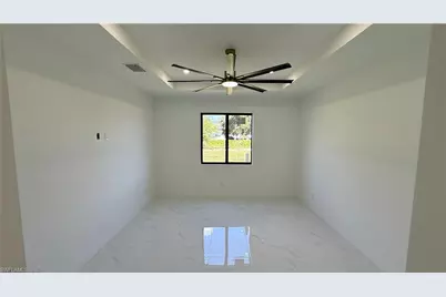 225 Chiquita Blvd N, Cape Coral, FL 33993 - Photo 11