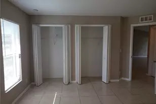 1904 NE 33rd Terrace, Cape Coral, FL 33909 - Photo 5