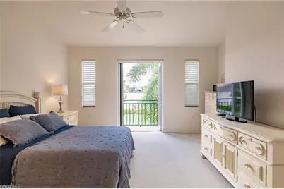 572 11th Ave S #2, Naples, FL 34102 - Photo 17