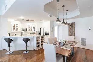 572 11th Ave S, Naples, FL 34102 - Photo 3