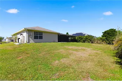 1505 NE 6th Pl, Cape Coral, FL 33909 - Photo 35