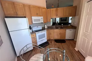 12061 Summergate Cir, Fort Myers, FL 33913 - Photo 5