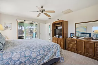 502 SW 7th Ter, Cape Coral, FL 33991 - Photo 27