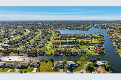 502 SW 7th Ter, Cape Coral, FL 33991 - Photo 49