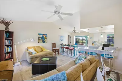 502 SW 7th Ter, Cape Coral, FL 33991 - Photo 3