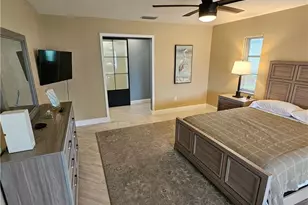 136 SE 5th St, Cape Coral, FL 33990 - Photo 13