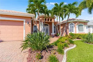 2202 SE 19th Pl, Cape Coral, FL 33990 - Photo 5