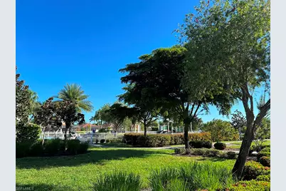 3193 Birchin Ln, Fort Myers, FL 33916 - Photo 15