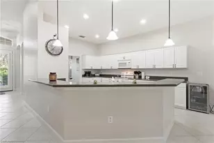 11225 Lithgow Ln, Fort Myers, FL 33913 - Photo 7