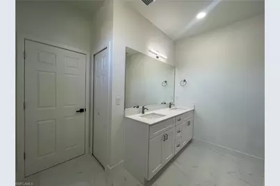 2907 Colin Ave S, Lehigh Acres, FL 33976 - Photo 29