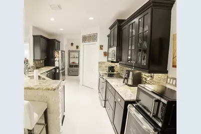 2133 NW 14th Pl, Homestead, FL 33030 - Photo 15