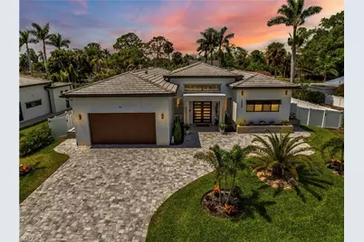 1324 Longwood Dr, Fort Myers, FL 33919 - Photo 1