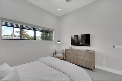 1324 Longwood Dr, Fort Myers, FL 33919 - Photo 37