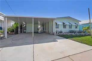 2592 York Rd, Saint James City, FL 33956 - Photo 1