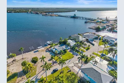 2504 Bayshore Dr, Matlacha, FL 33993 - Photo 1