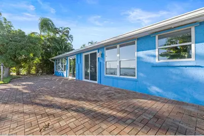 2504 Bayshore Dr, Matlacha, FL 33993 - Photo 29