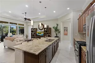 12825 Fairway Cove Ct, Fort Myers, FL 33905 - Photo 13