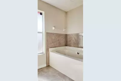 2809 21st St W, Lehigh Acres, FL 33971 - Photo 7