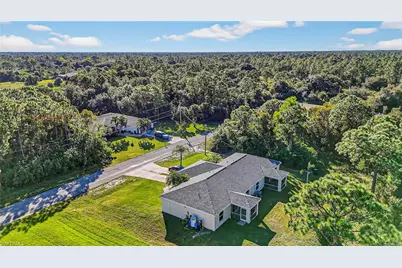 710/712 Creuset Ave S, Lehigh Acres, FL 33974 - Photo 5