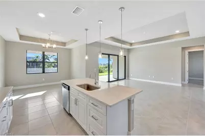 2721 SW 11th Ave, Cape Coral, FL 33914 - Photo 9