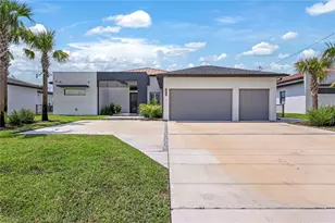 2106 SW 4th St, Cape Coral, FL 33991 - Photo 1