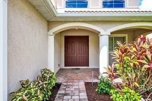 1529 Birdie Dr, Naples, FL 34120 - Photo 5