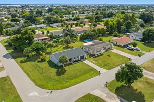 2619 SE 17th Ave, Cape Coral, FL 33904 - Photo 41