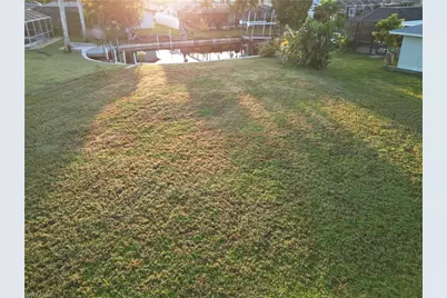 1763 Lakeview Blvd, North Fort Myers, FL 33903 - Photo 9