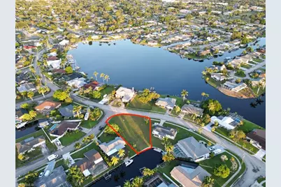 1763 Lakeview Blvd, North Fort Myers, FL 33903 - Photo 1