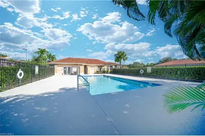 4160 Castilla Cir #202, Fort Myers, FL 33916 - Photo 13